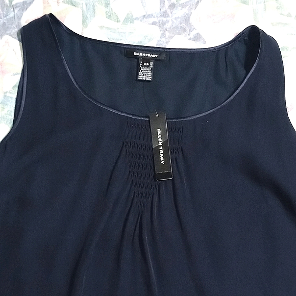 Ellen Tracy Silk Flowy Ruched Front Sleeveless Blouse size 24